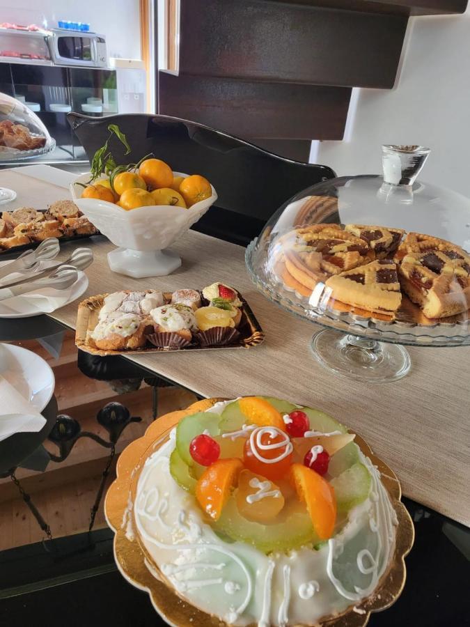 La Vucciria Di Guttuso *